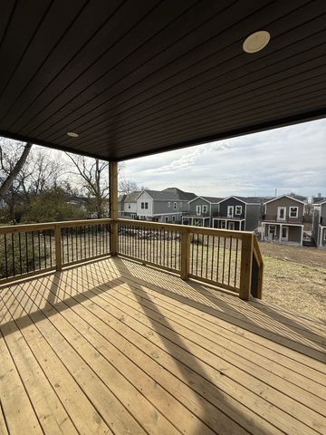 1127 38th Ave, N, Nashville, TN 37209