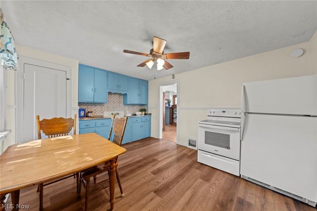 6502 Renwood Drive, Parma, OH 44129