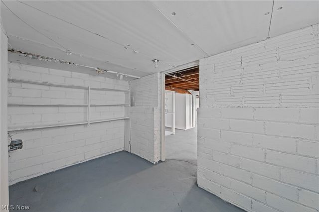 6502 Renwood Drive, Parma, OH 44129