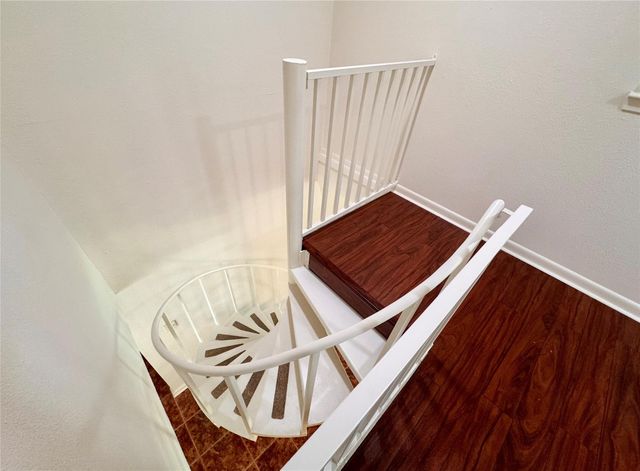 20313 Sunny Shores Drive B, Humble, TX 77346