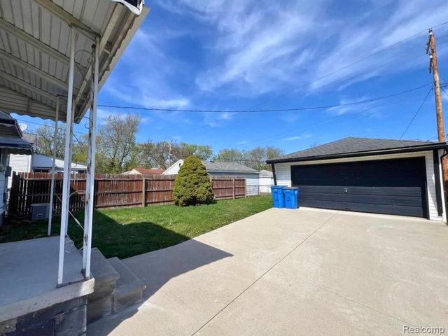 5371 Culver Street, Dearborn Heights, MI 48125