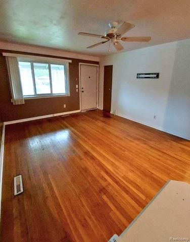 5371 Culver Street, Dearborn Heights, MI 48125