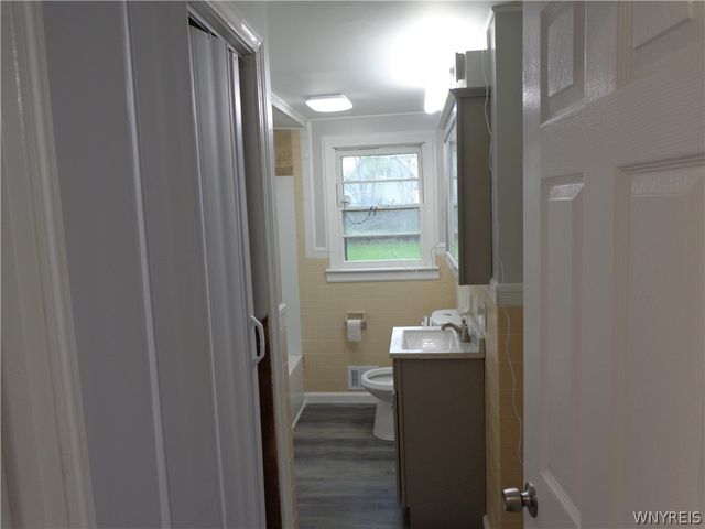 123 Hawthorne Avenue, Tonawanda, NY 14223