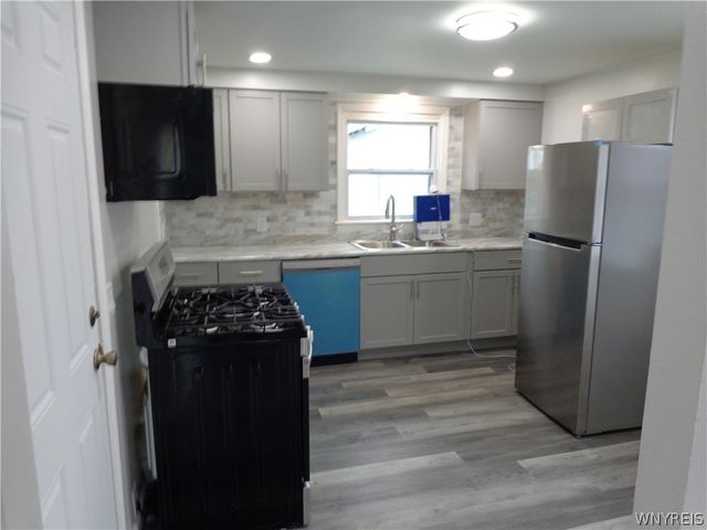 123 Hawthorne Avenue, Tonawanda, NY 14223