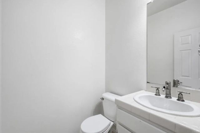 29835 Tricia Ann Court, Escondido, CA 92026