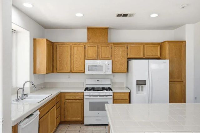 29835 Tricia Ann Court, Escondido, CA 92026