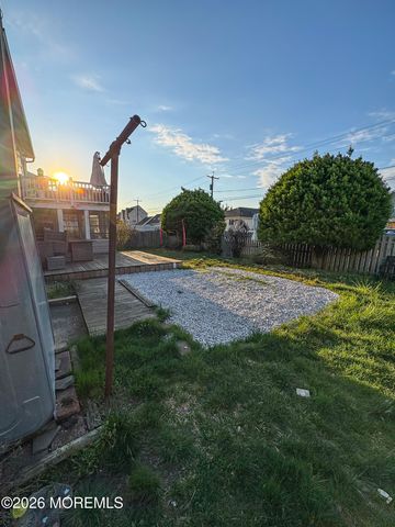 3430 Bergen Avenue, Toms River, NJ 08753