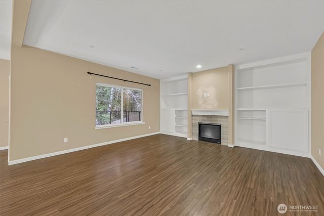 1827 Cyrene Drive NW, Olympia, WA 98502