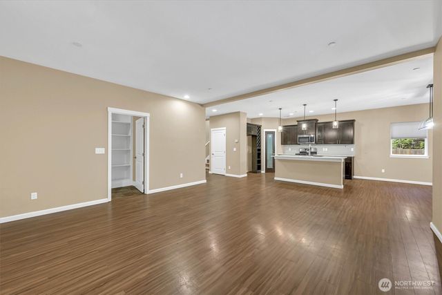 1827 Cyrene Drive NW, Olympia, WA 98502