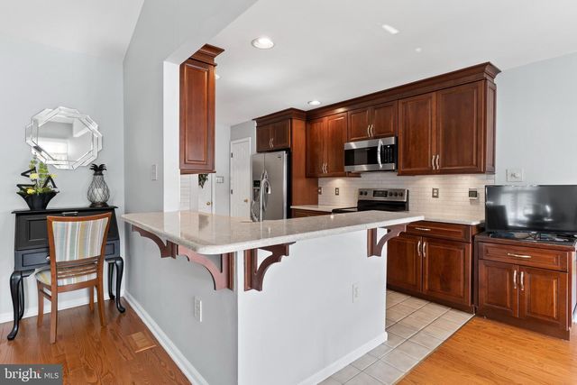 15 WETHERBURN RD, Enola, PA 17025