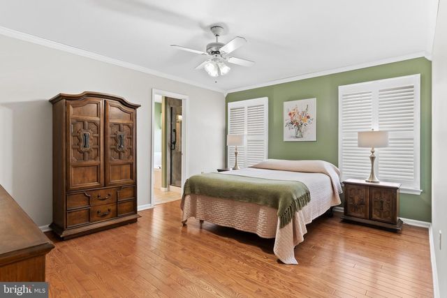 15 WETHERBURN RD, Enola, PA 17025