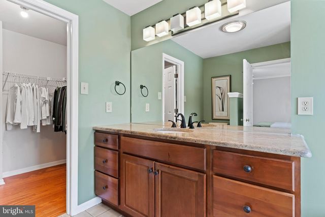 15 WETHERBURN RD, Enola, PA 17025