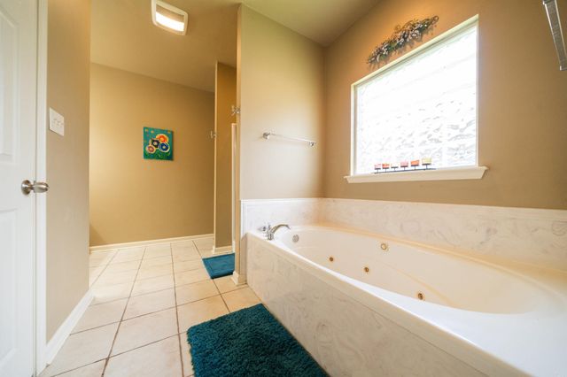 145 Birchwood Circle, Cabot, AR 72023