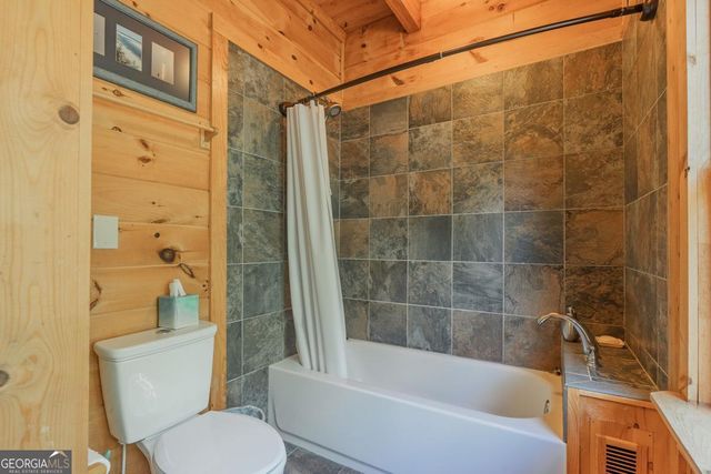 196 Creek Camp Road, Ellijay, GA 30536