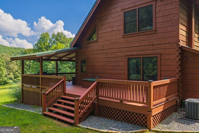 196 Creek Camp Road, Ellijay, GA 30536