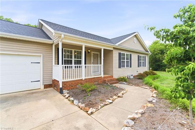 6232 Nat Road, Julian, NC 27283