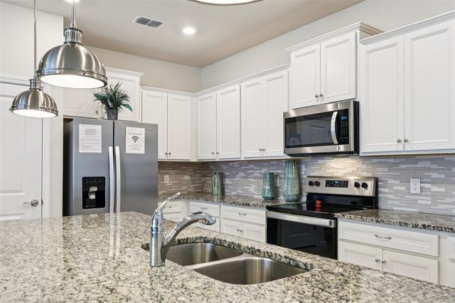 201 JETTY WAY, Davenport, FL 33897