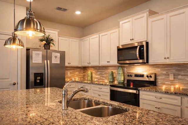 201 JETTY WAY, Davenport, FL 33897