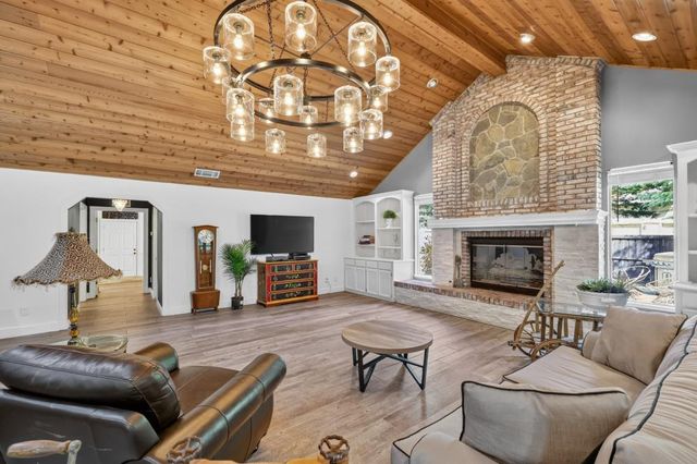 2080 Portsmouth Dr, El Dorado Hills, CA 95762