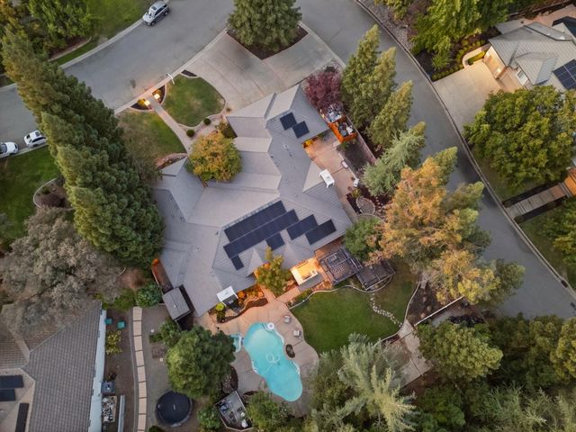 2080 Portsmouth Dr, El Dorado Hills, CA 95762