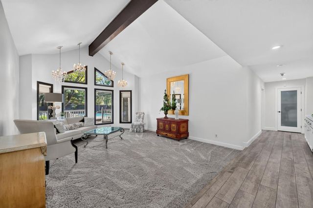 2080 Portsmouth Dr, El Dorado Hills, CA 95762