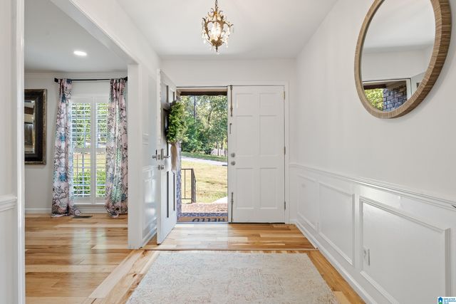 2658 SWISS LANE, Hoover, AL 35226