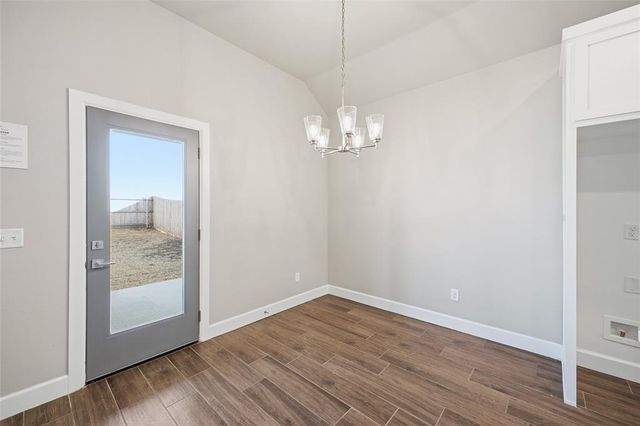 1300 Colonial Avenue, Tuttle, OK 73089