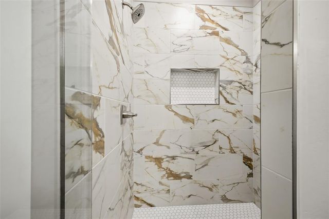 1300 Colonial Avenue, Tuttle, OK 73089