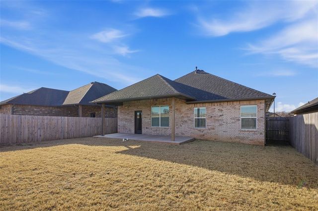 1300 Colonial Avenue, Tuttle, OK 73089