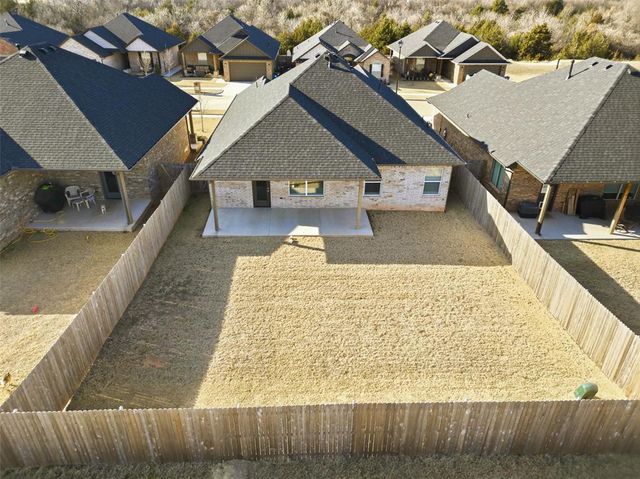 1300 Colonial Avenue, Tuttle, OK 73089