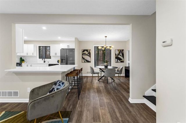 480 PINEBURR Lane, Stone Mountain, GA 30087