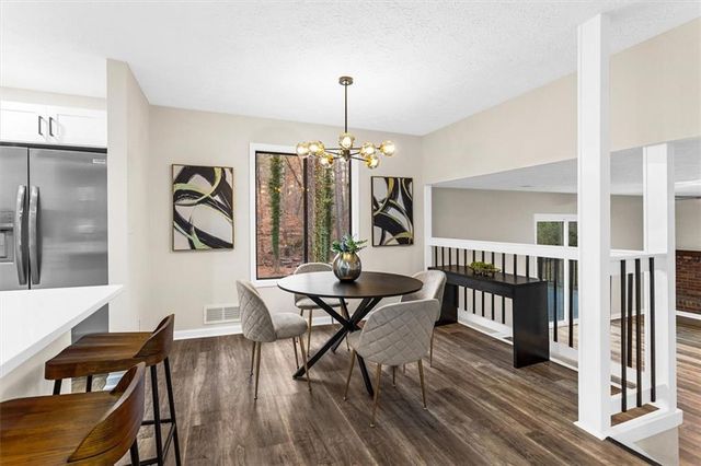 480 PINEBURR Lane, Stone Mountain, GA 30087