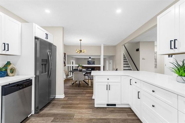 480 PINEBURR Lane, Stone Mountain, GA 30087