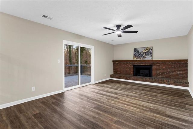 480 PINEBURR Lane, Stone Mountain, GA 30087