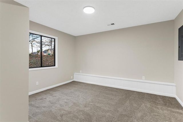 480 PINEBURR Lane, Stone Mountain, GA 30087