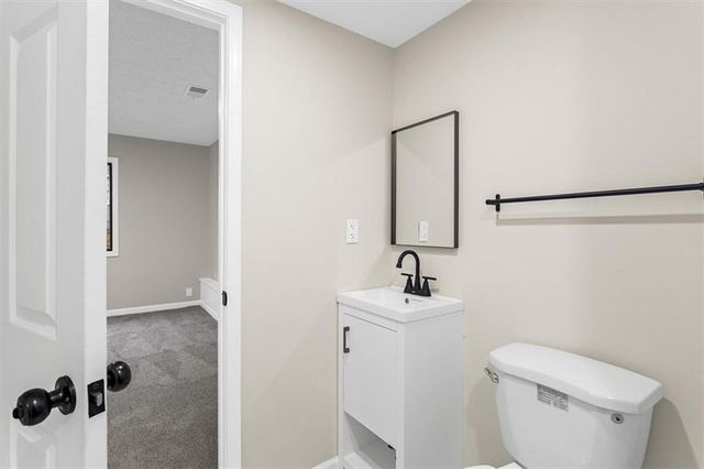 480 PINEBURR Lane, Stone Mountain, GA 30087