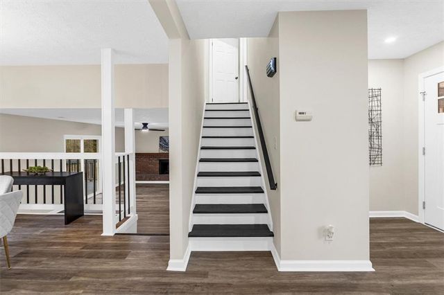 480 PINEBURR Lane, Stone Mountain, GA 30087