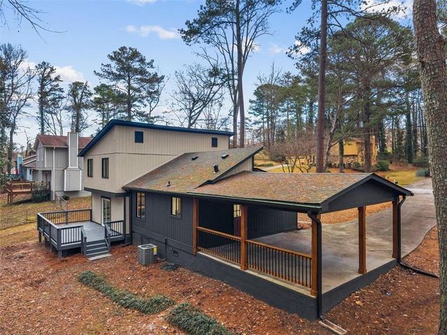 480 PINEBURR Lane, Stone Mountain, GA 30087