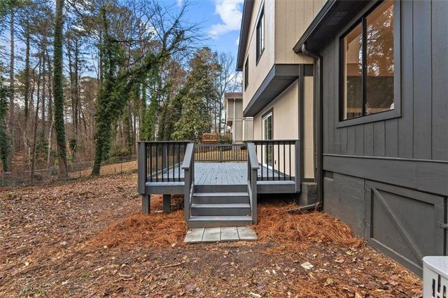 480 PINEBURR Lane, Stone Mountain, GA 30087