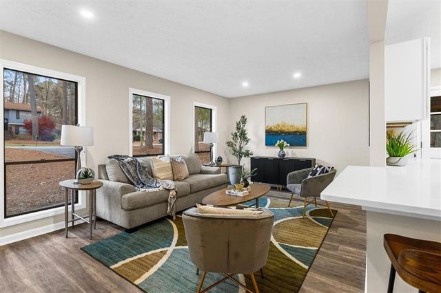 480 PINEBURR Lane, Stone Mountain, GA 30087