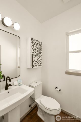 2450 NW 61st Street, Seattle, WA 98107