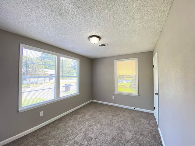 112 Galloway Circle, Jacksonville, AR 72076