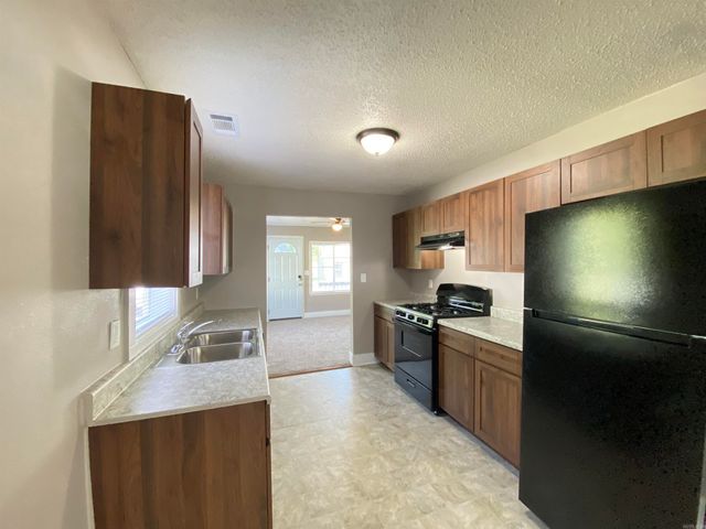 112 Galloway Circle, Jacksonville, AR 72076