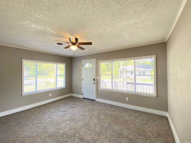 112 Galloway Circle, Jacksonville, AR 72076