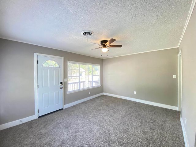 112 Galloway Circle, Jacksonville, AR 72076