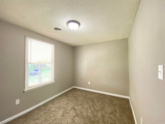 112 Galloway Circle, Jacksonville, AR 72076