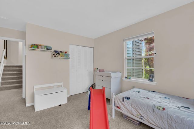 2102 Buckingham Circle, Middletown, NJ 07748