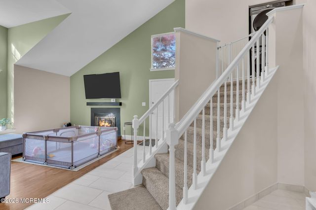 2102 Buckingham Circle, Middletown, NJ 07748