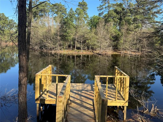 18234 Atkinson Lane, Conroe, TX 77384