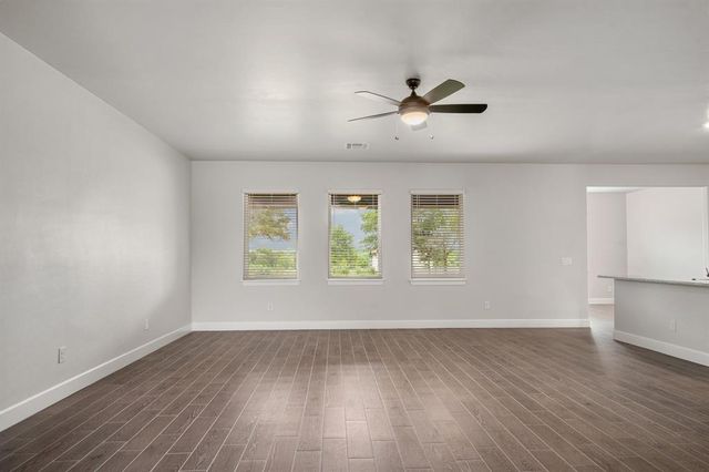 2386 Clubhouse Drive, Blanchard, OK 73010